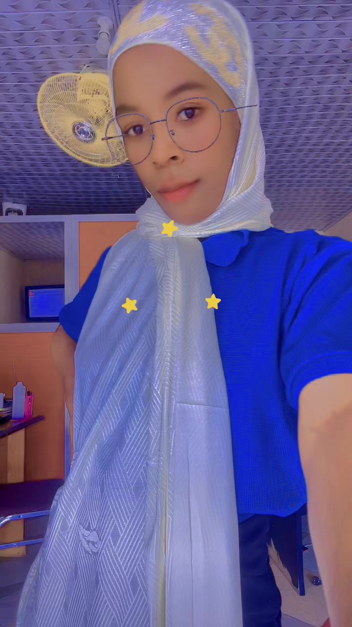 @Miss Ommy🥰