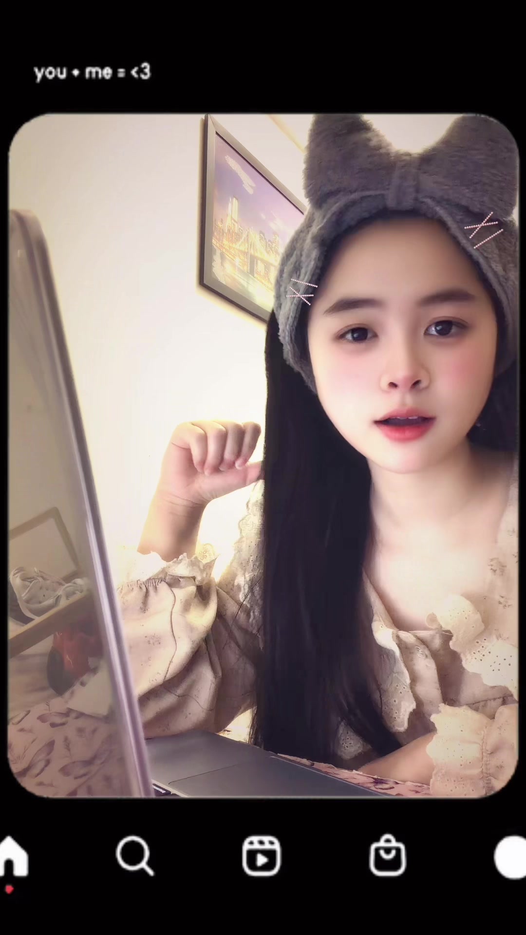 @Tuyết Trinh Ი𐑼 ☃︎