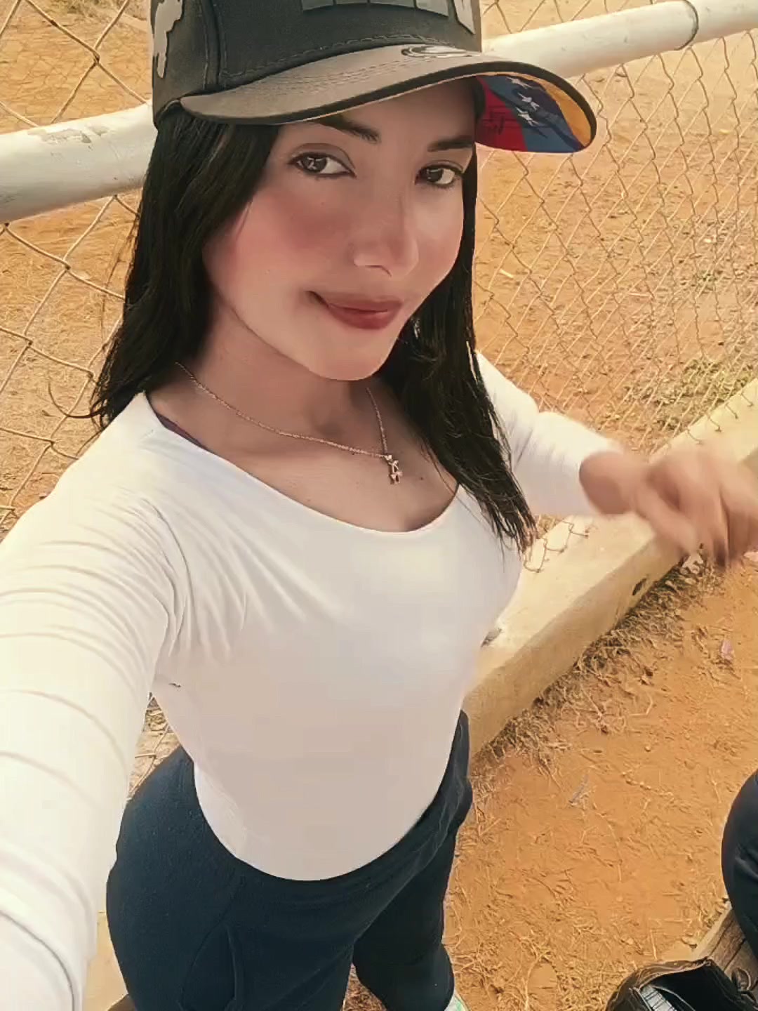 @Vale🤍🖤•Te sigue