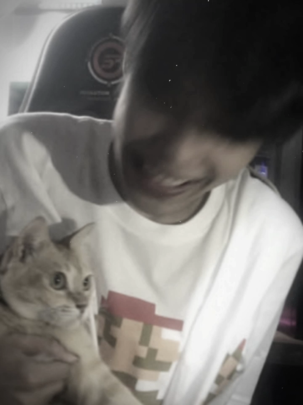 @ละลิน ღ .