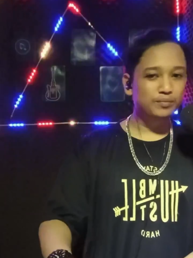 @🎧𝘼𝙂𝙊𝙉𝙂 𝙅𝙎🎧