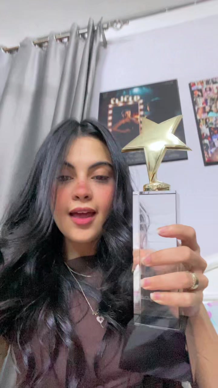 @Mernaelgoharyofficial
