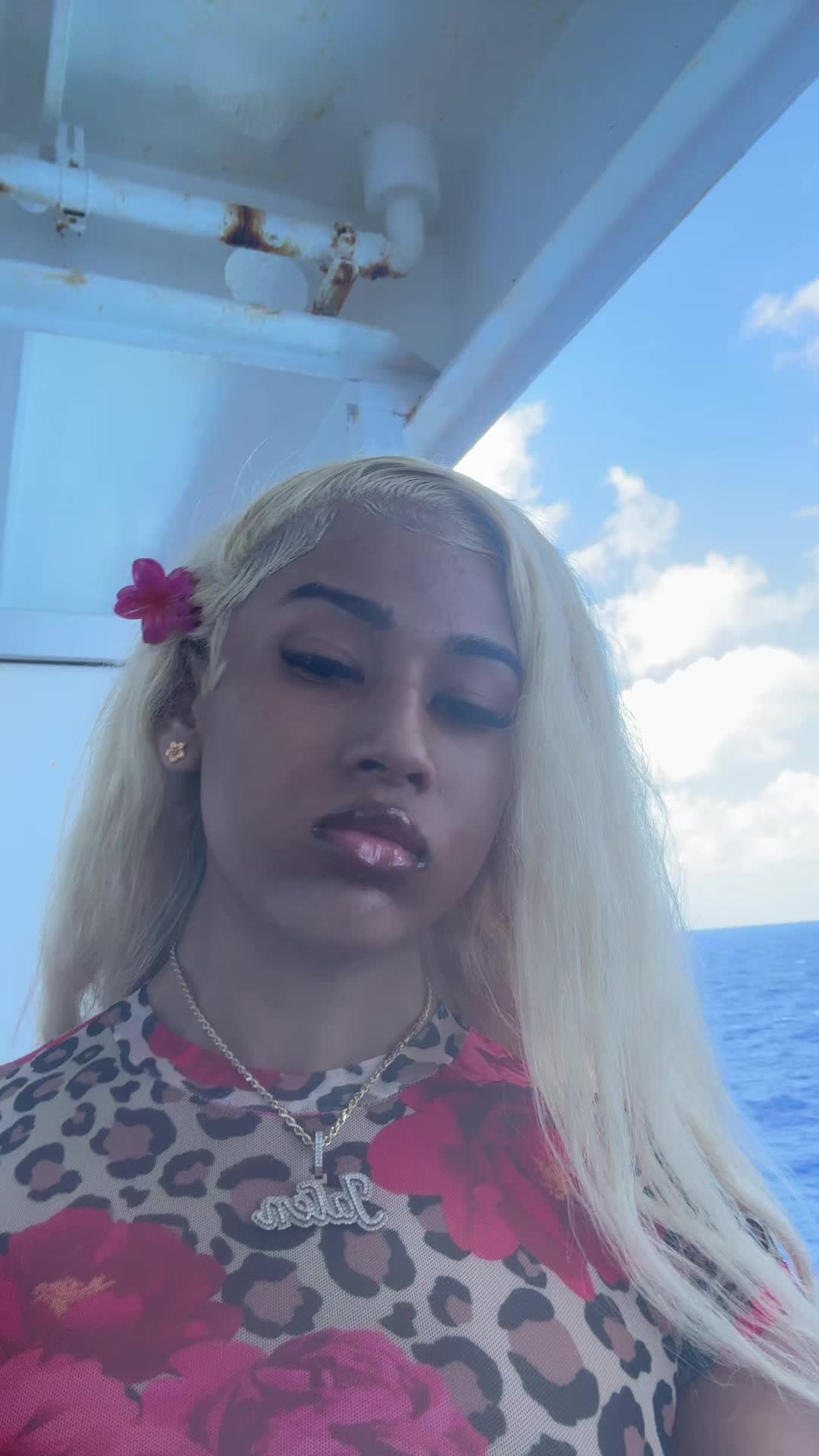 @Jalenn🍭