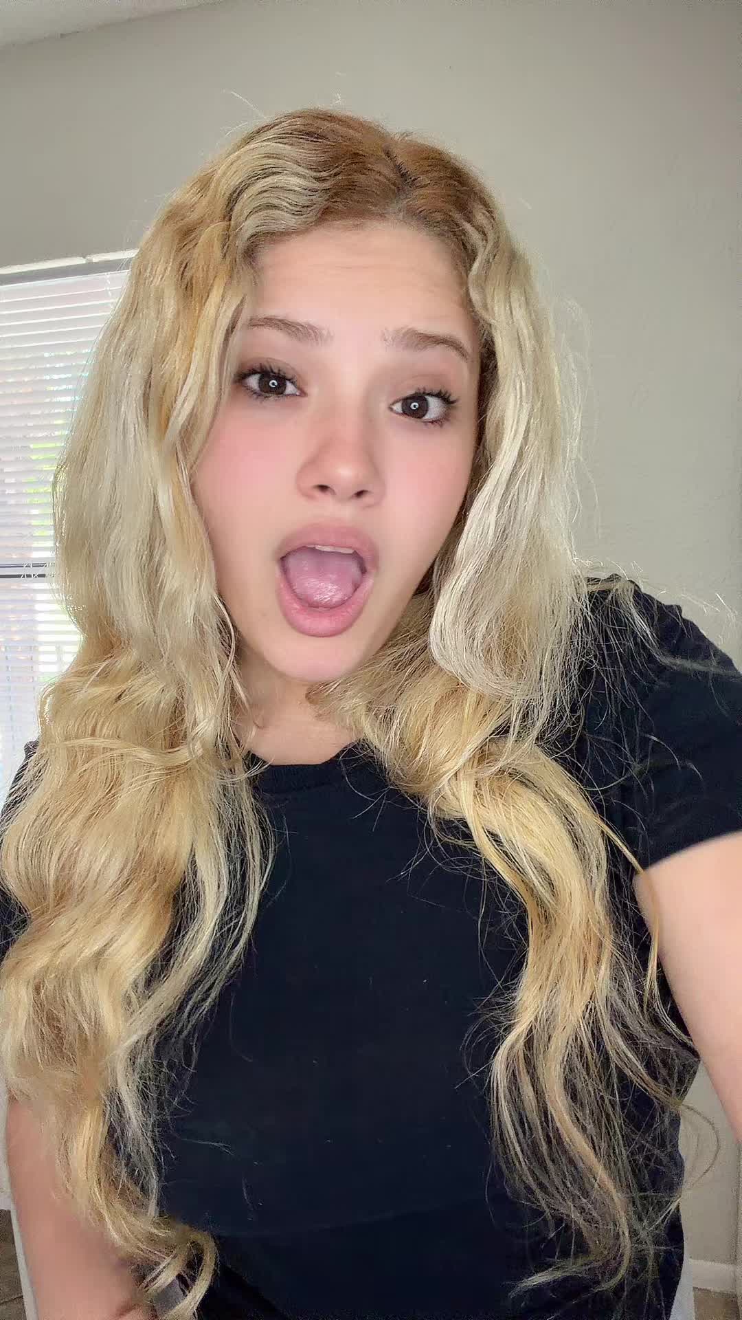 @Laura Martin