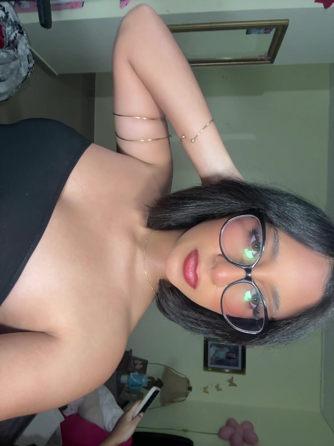 @👱🏽&zwj;♀️