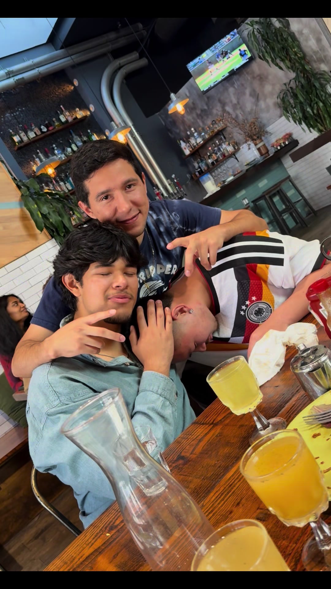 @AZN SZN