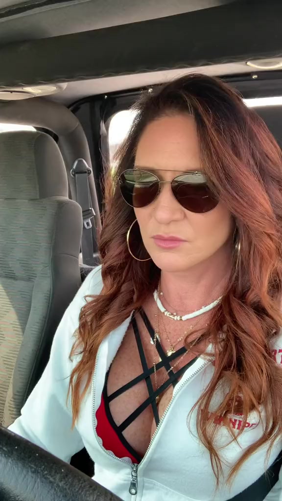 @Susielicious_1 🇨🇦