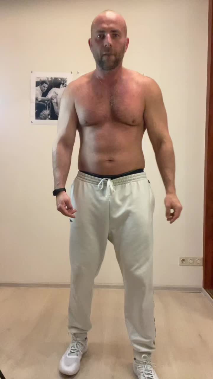 @bigman_sexy_dancemachine