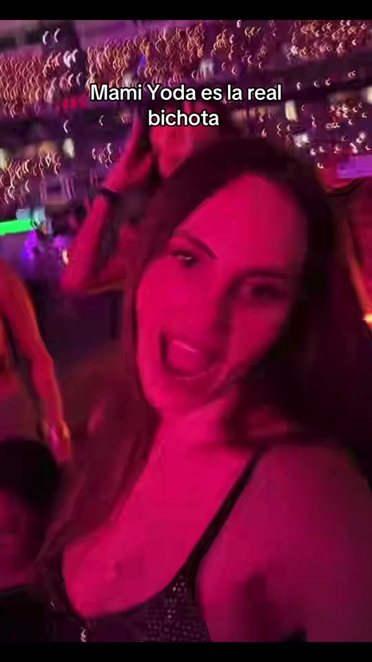 @DoñaLesty 🐍
