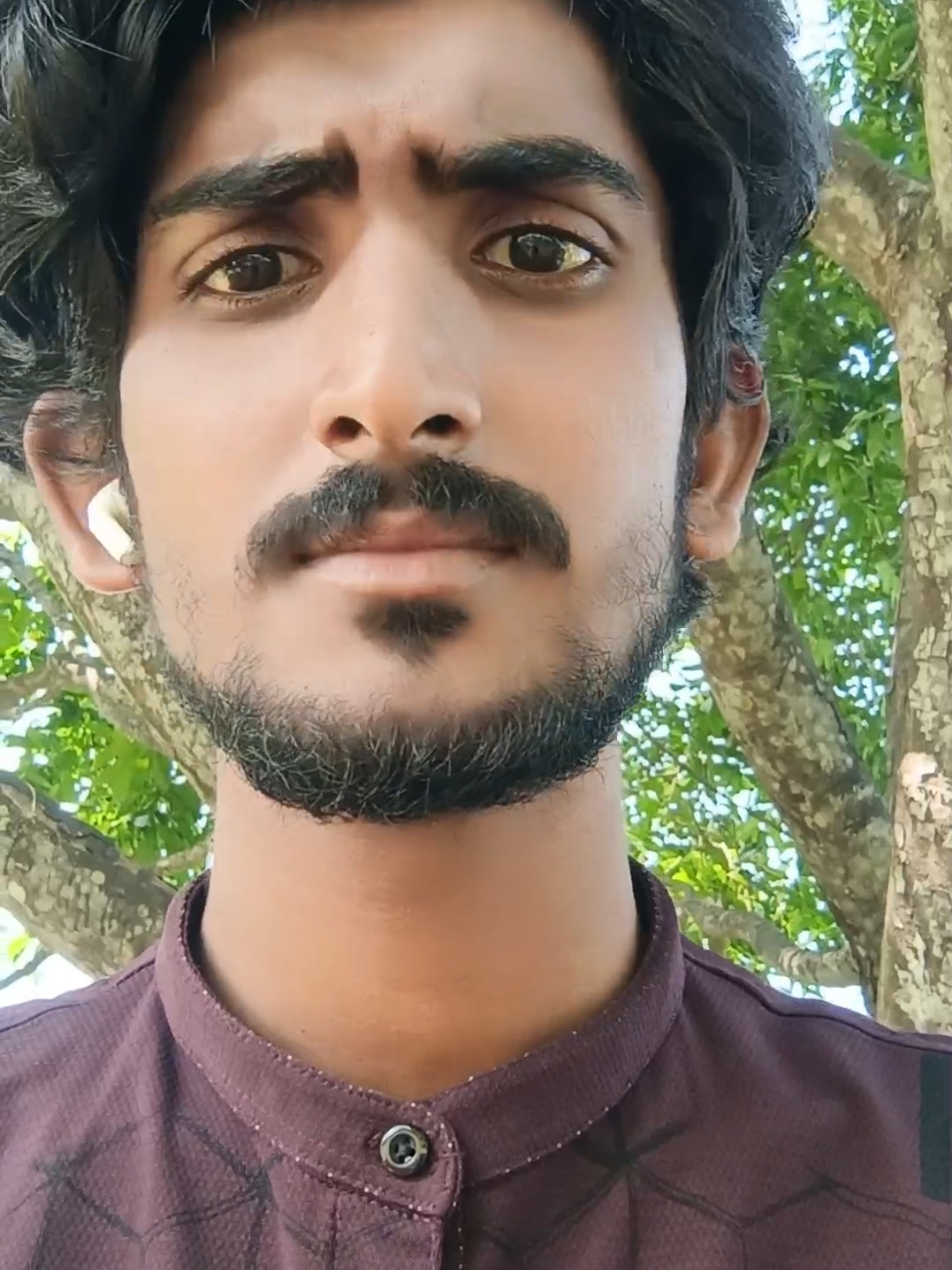 @மலையழகன் சுரா