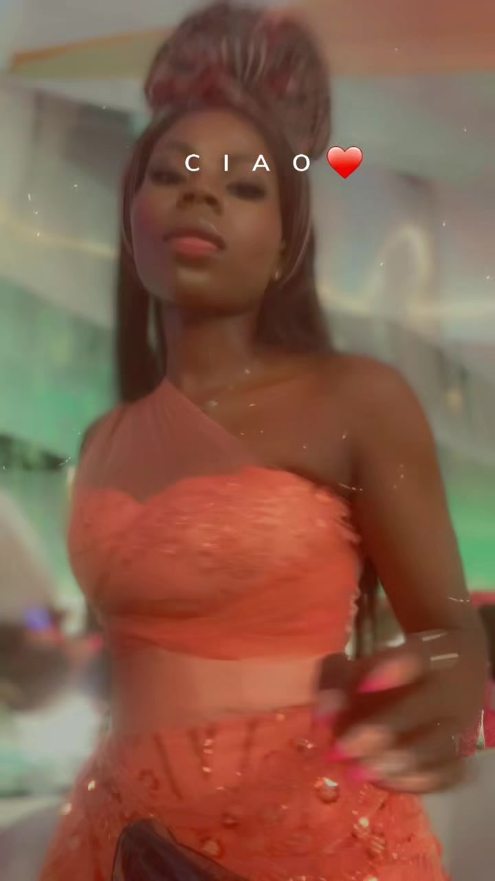 @GiftedLola_50