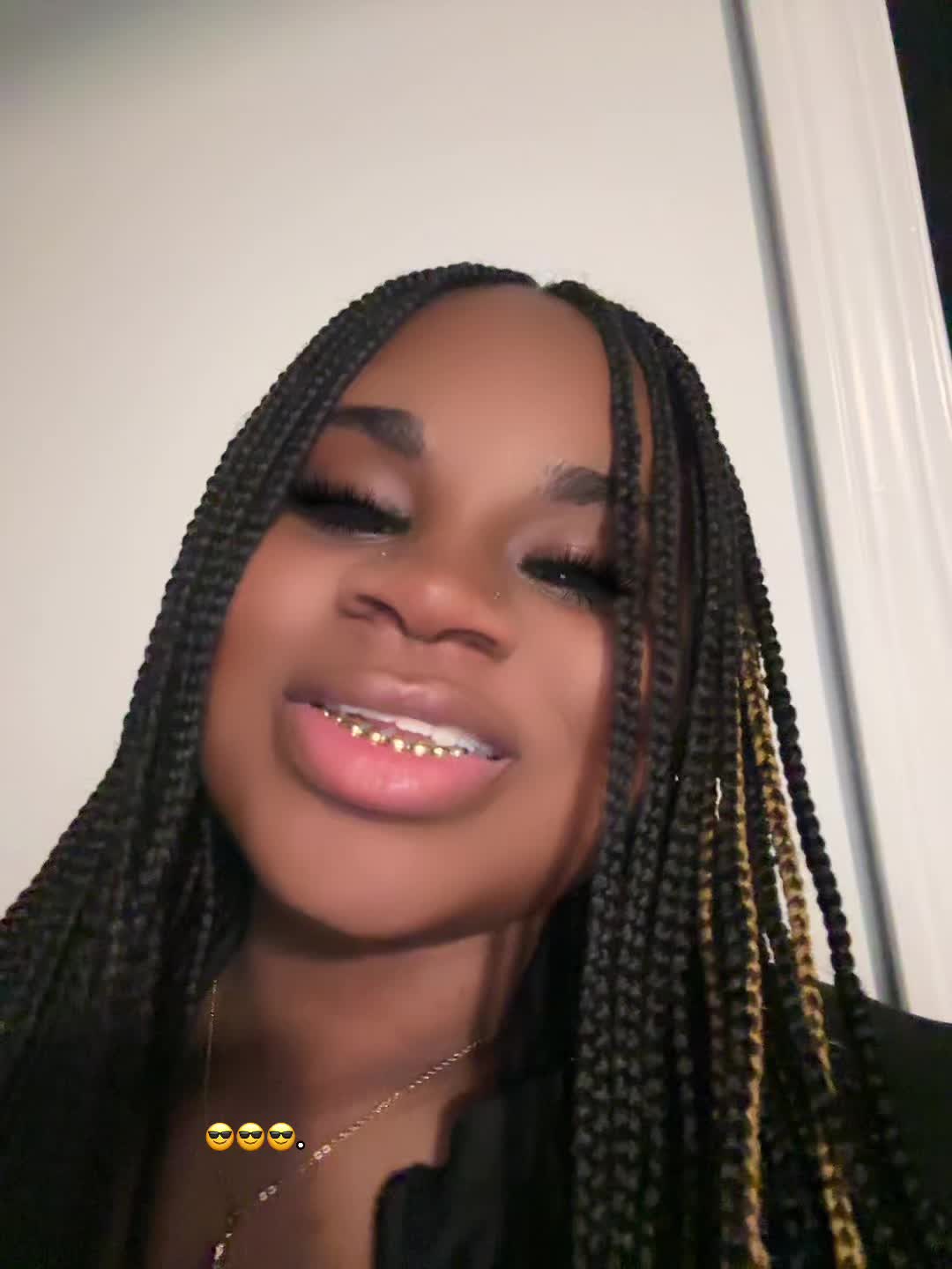 @PRETTY.LITTLE_THING