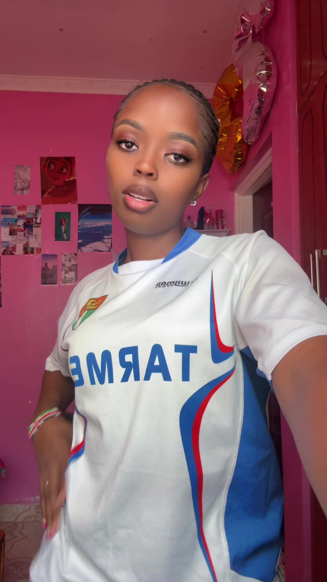 @Gichuru😻