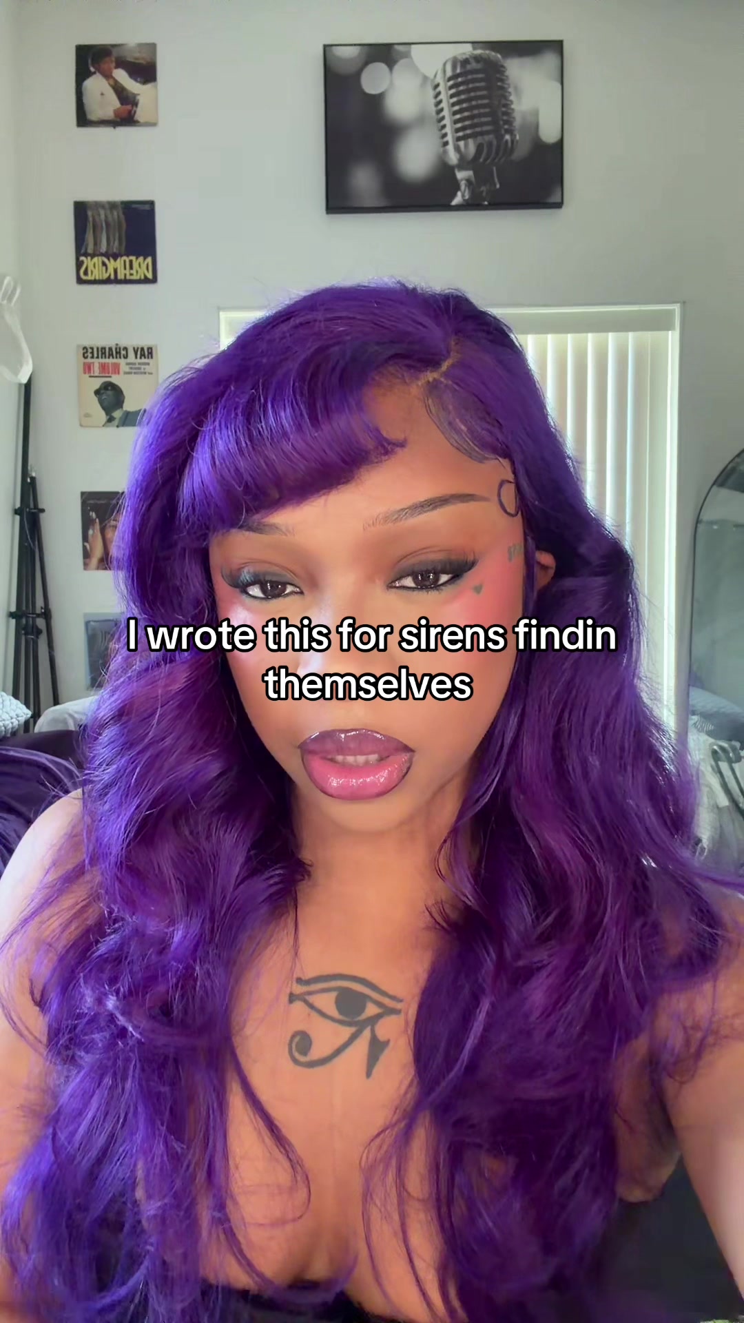 @La'Shay Chris