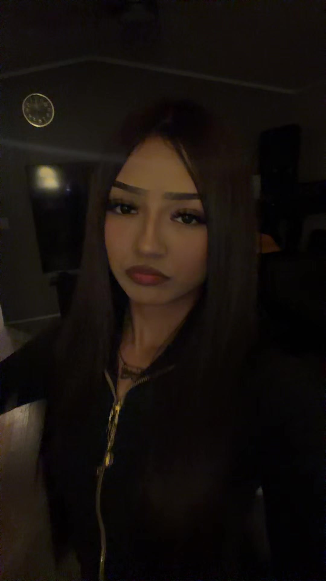 @𝐝𝐚𝐧𝐢 ᥫ᭡.