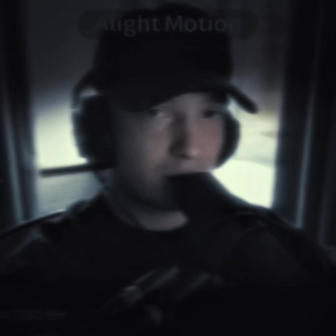 @-> 𝘼𝙡𝙚𝙭 . !