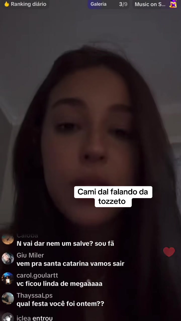 @An&ocirc;nimas do Sarahah