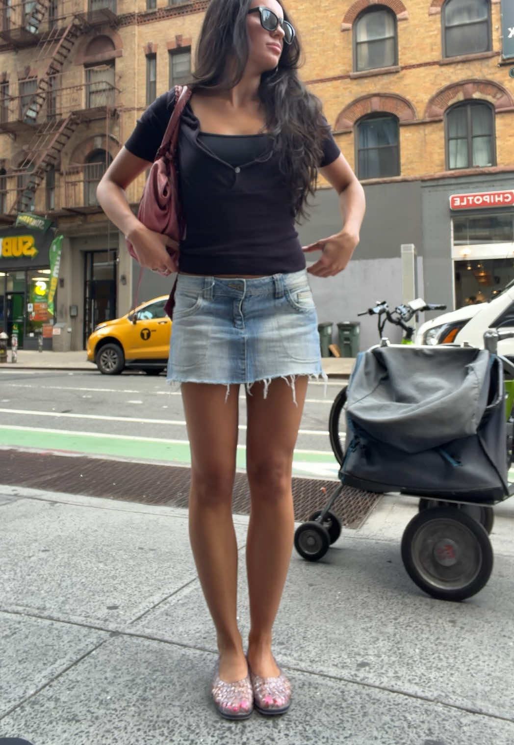@r0stee