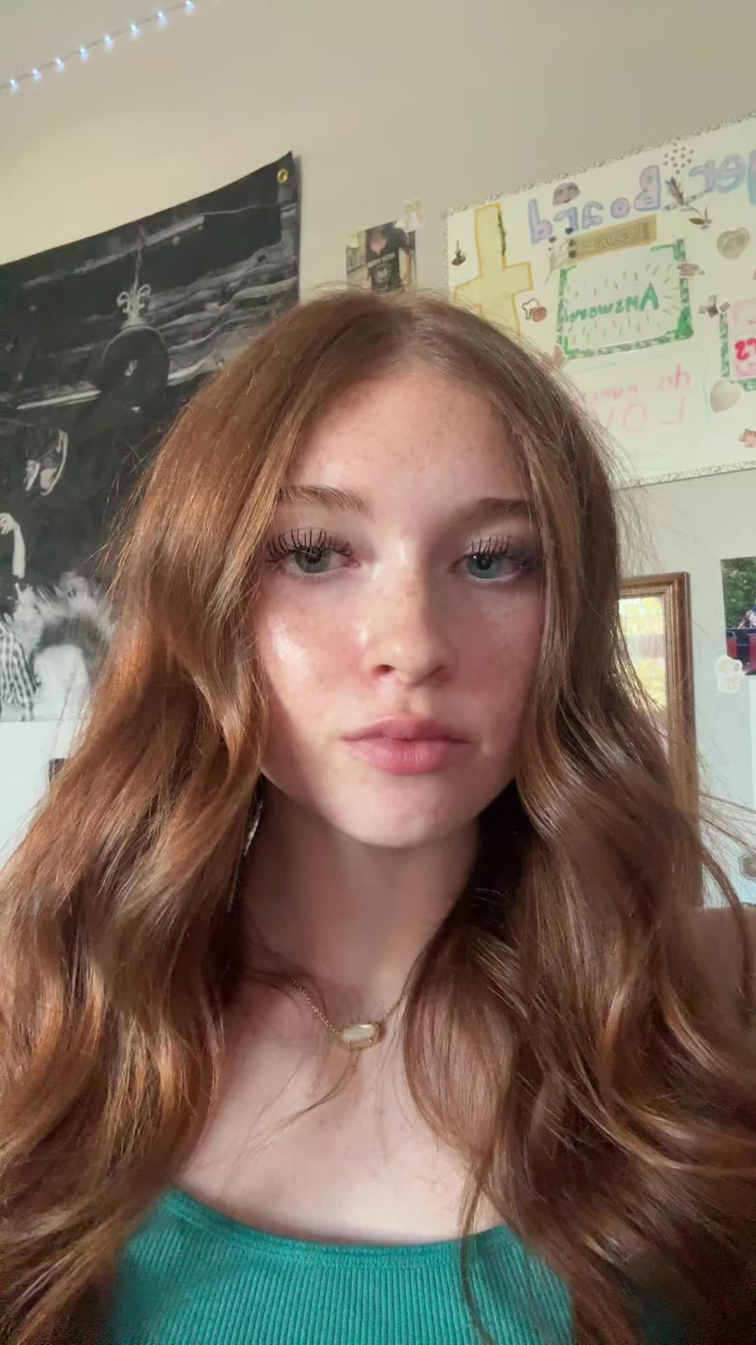 @bella