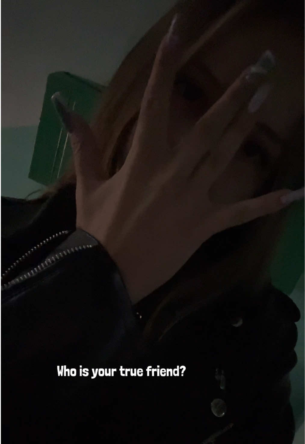 @v1cod1n_ar