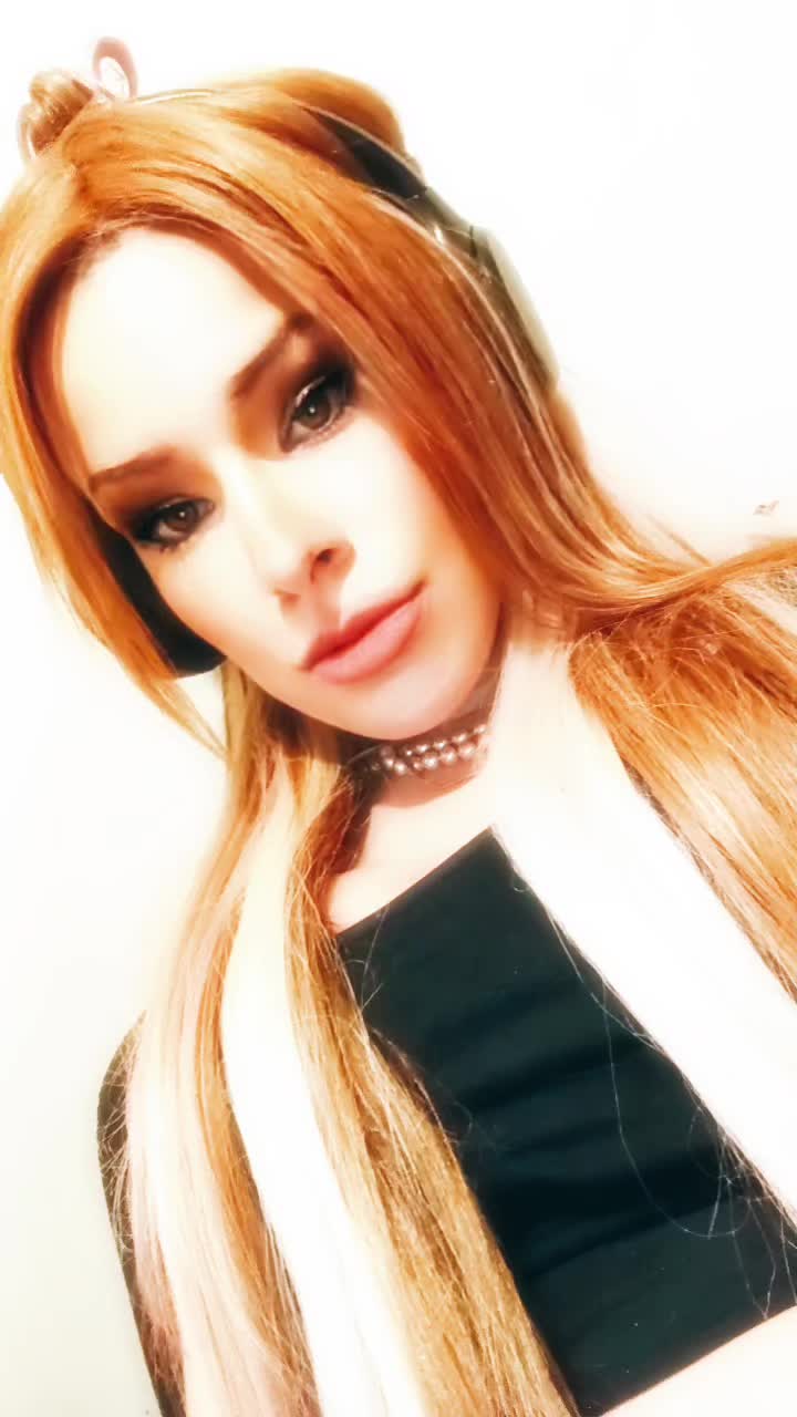 @UrNaughtyLilStepSis♡