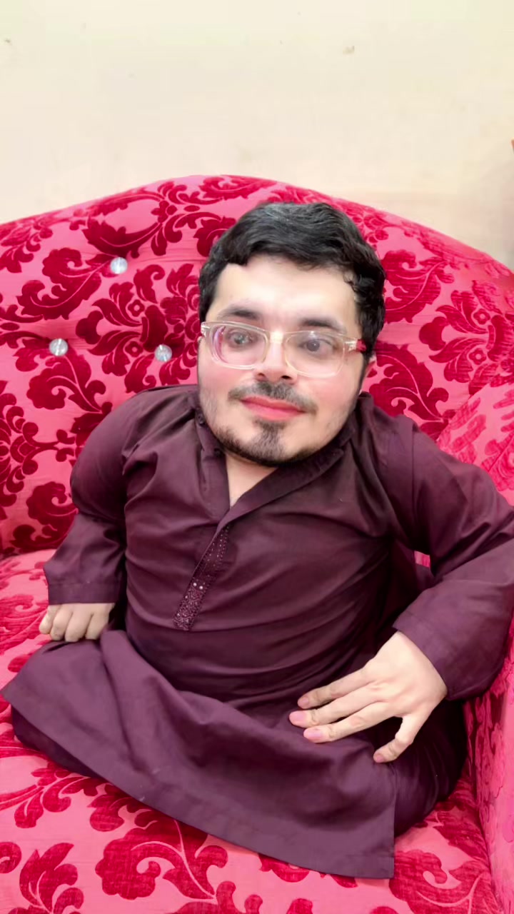 @This is Sallu Shampi♥️