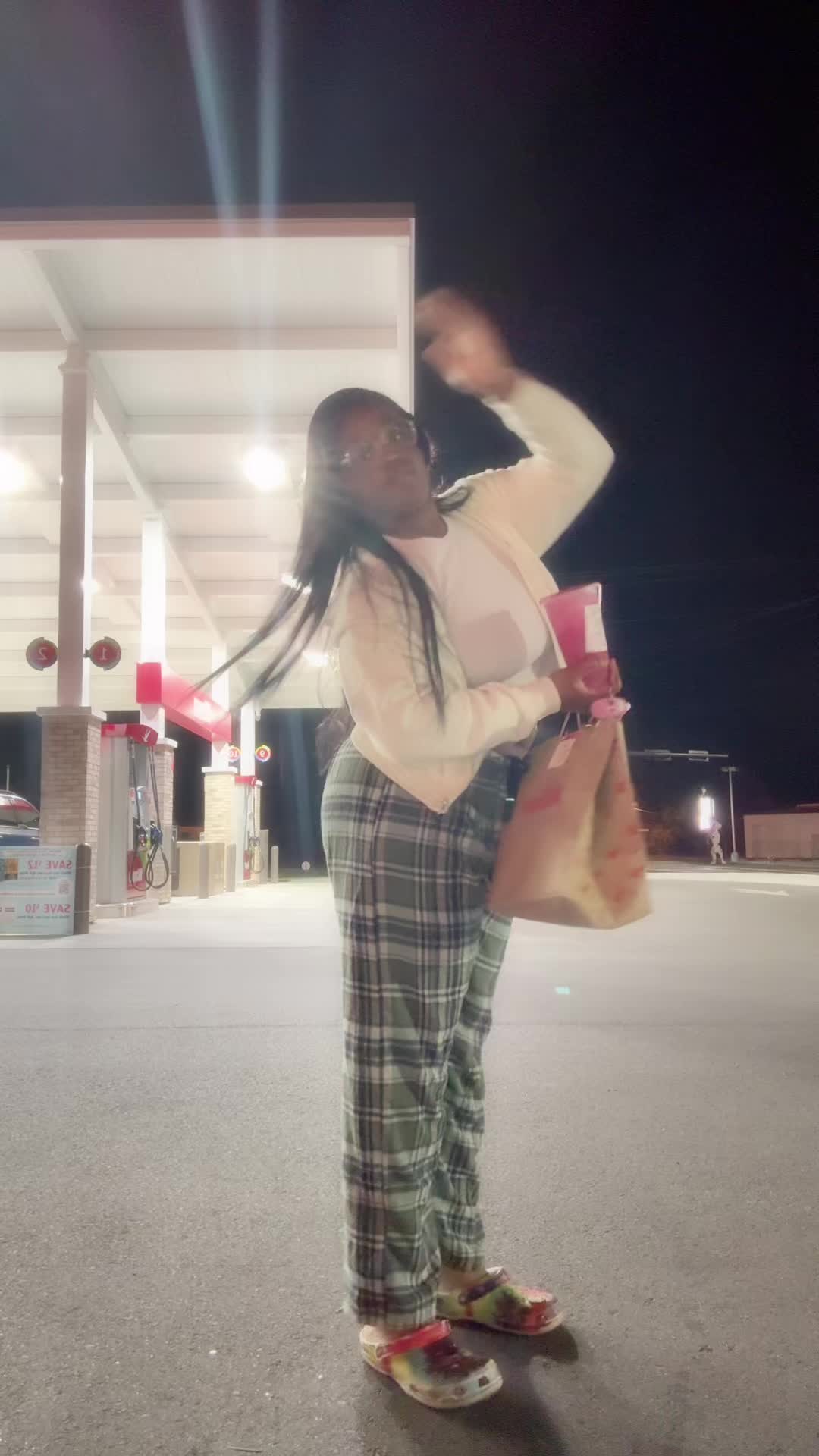 @AriDeshann✨💓
