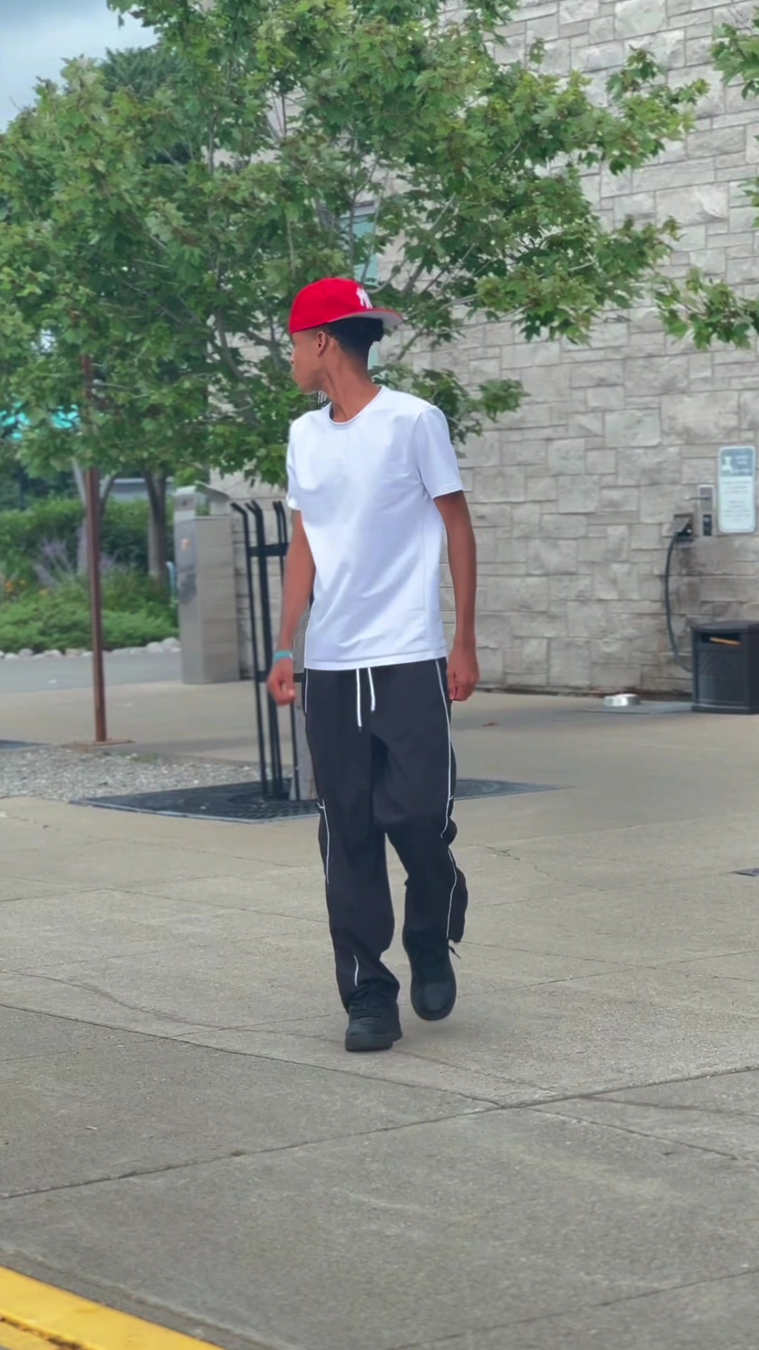 @Mahiroww 🪖👮🏾&zwj;♂️