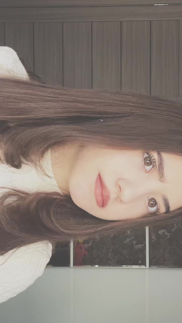 @✧:・゚🤎🤍🤎✧:・゚