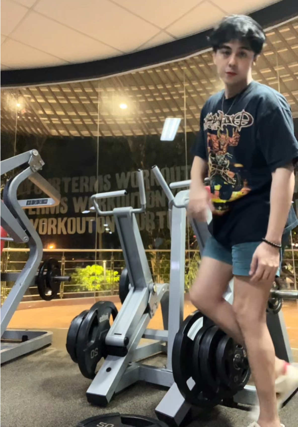 @25ตุลา🖤🪽