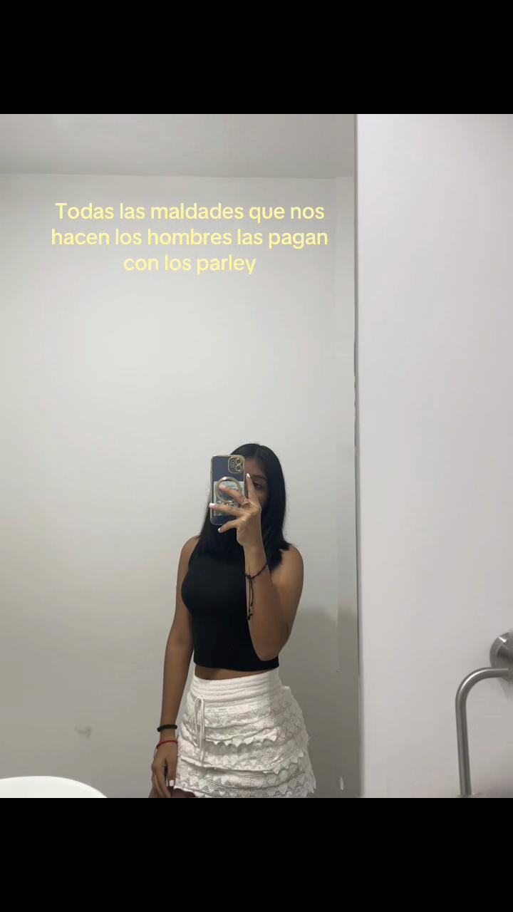 @Adriana🪻