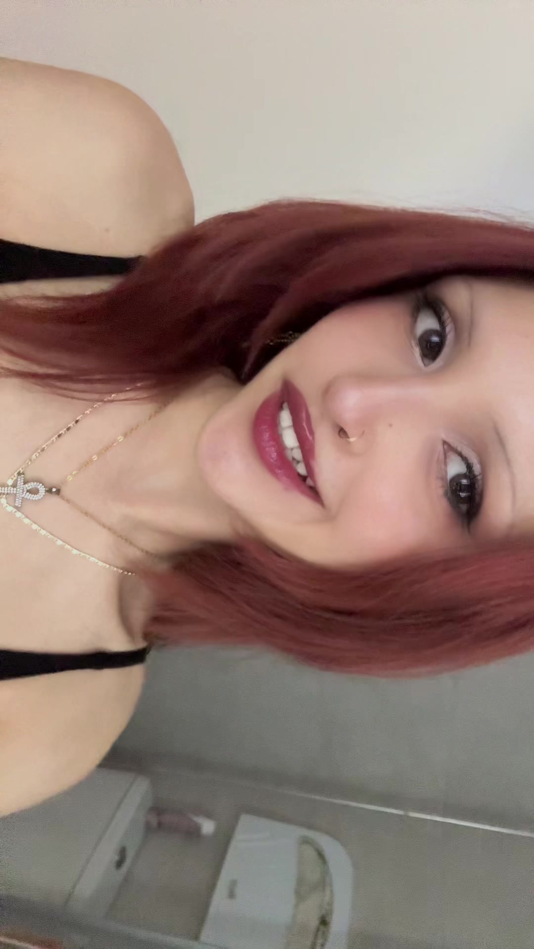@v1snebrownie