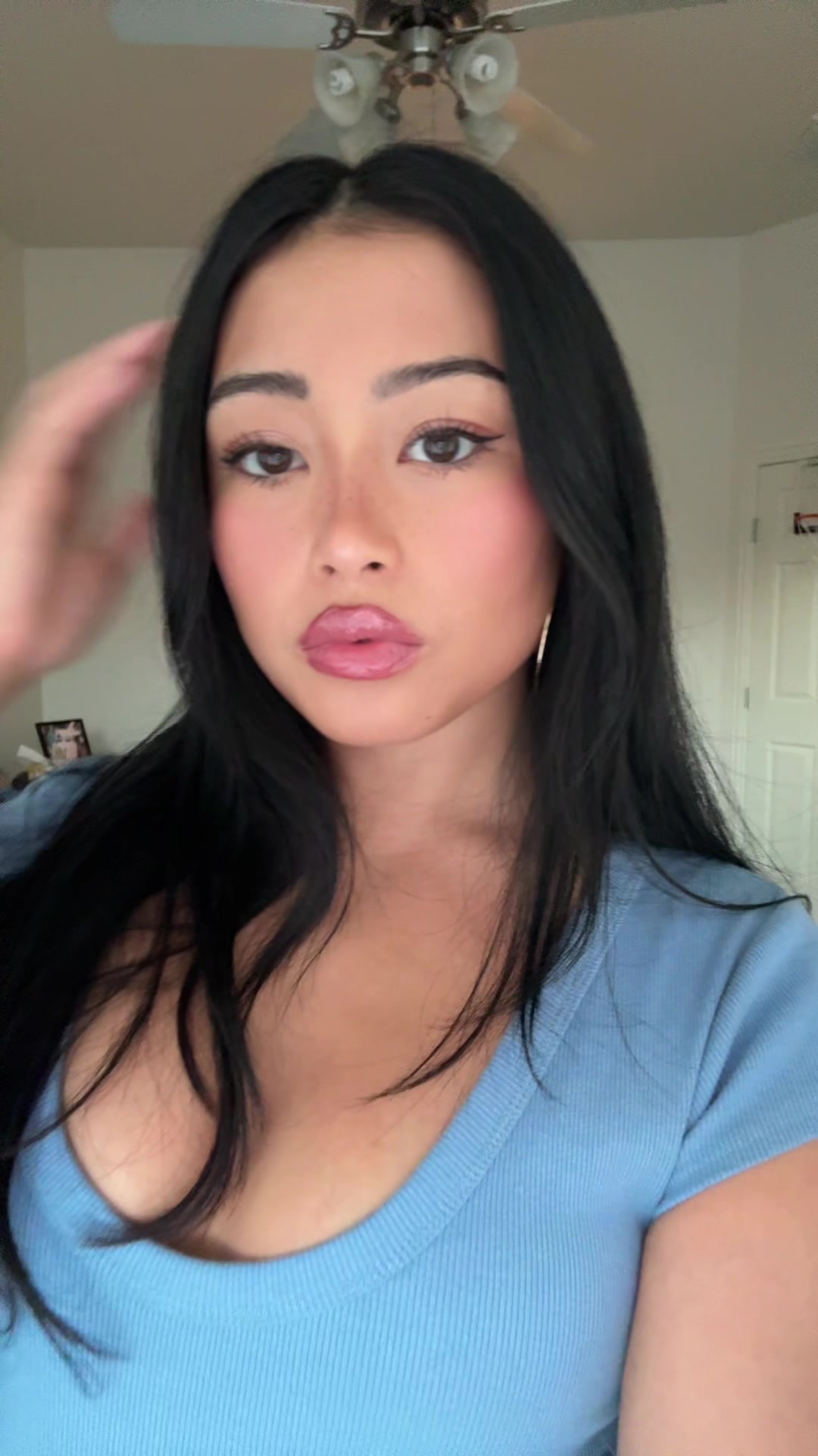 @Mini Mikaela🎀