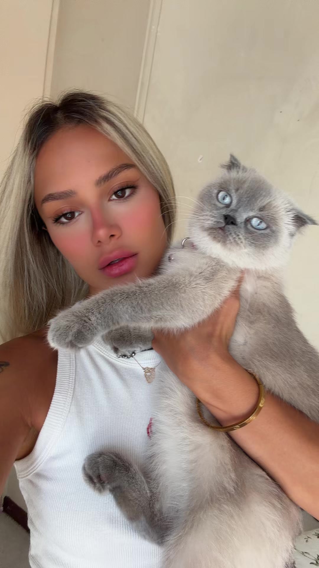 @Tina