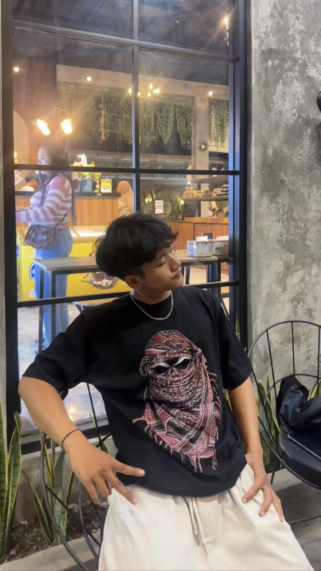 @Apipp woi🏴☠️