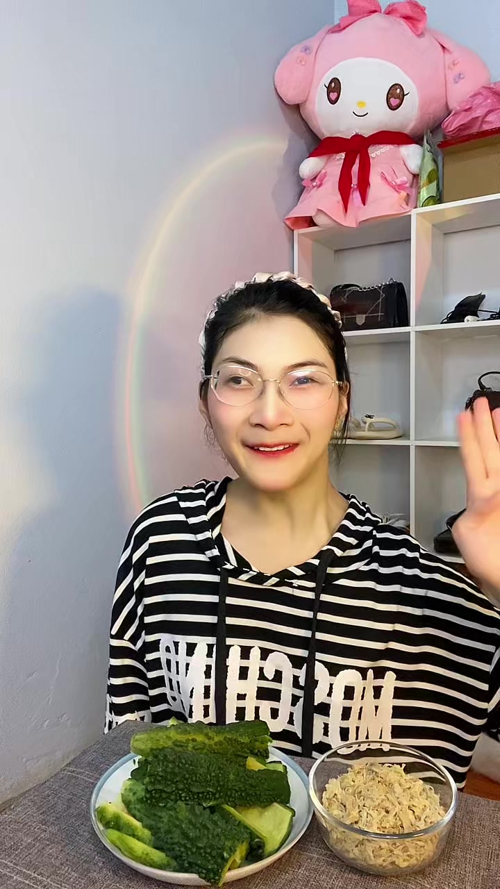 @tôm hít