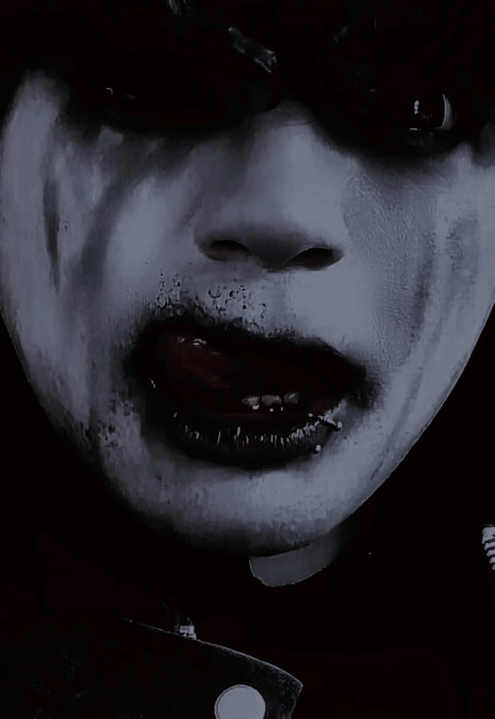 @🖤Gloomy💜