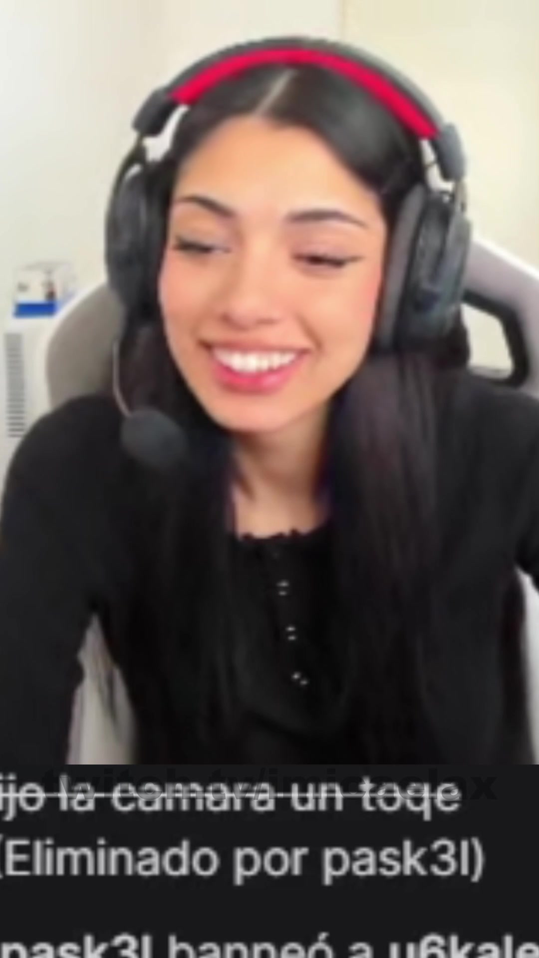 @Micaela