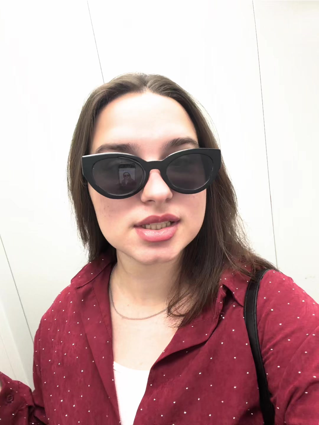 @сама по себе