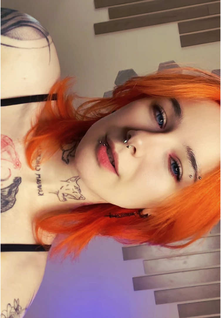 @Ульяна👑