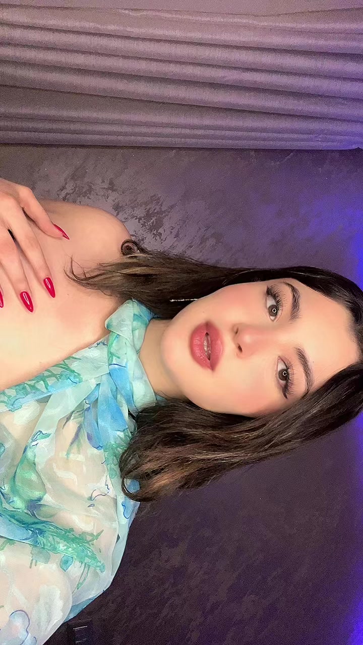@👑  Evaa  👑