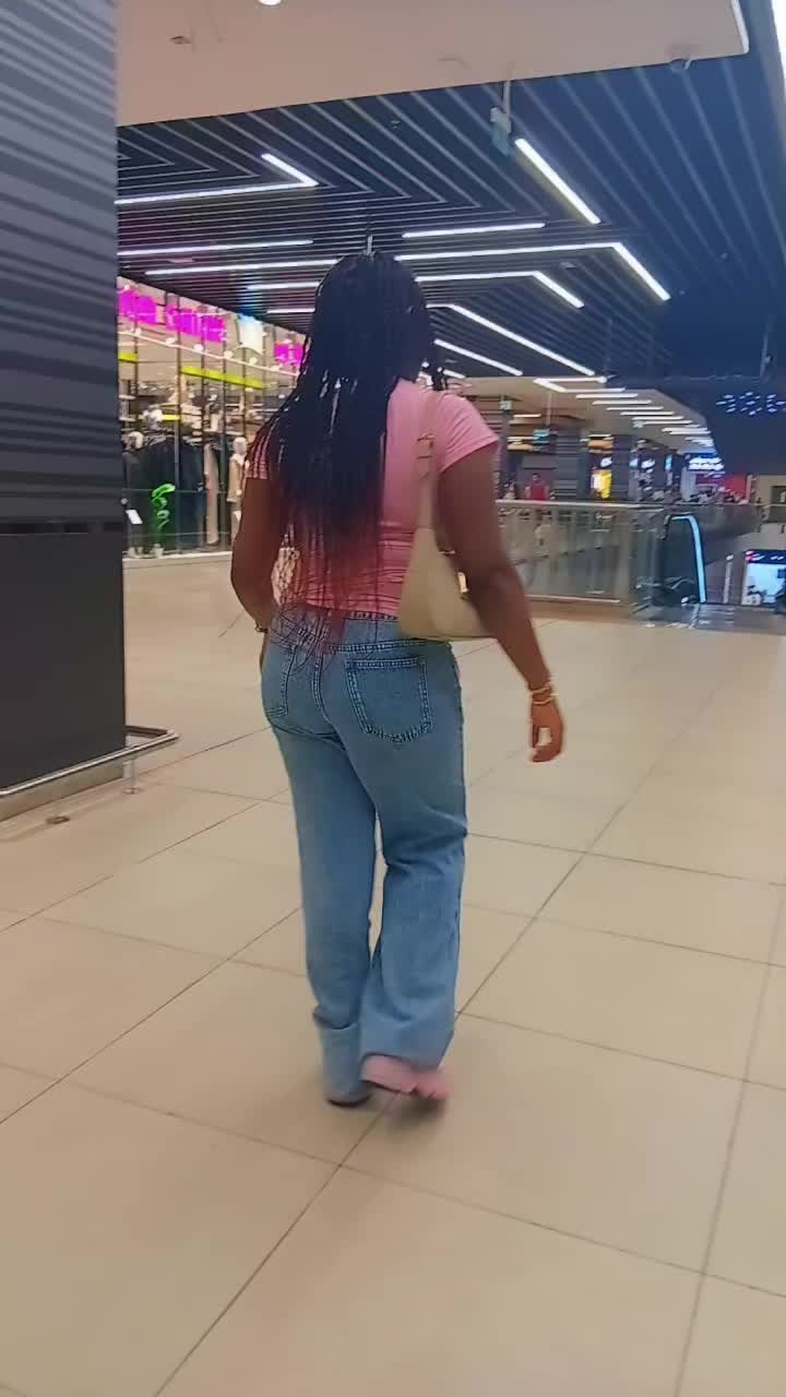 @abwoolious