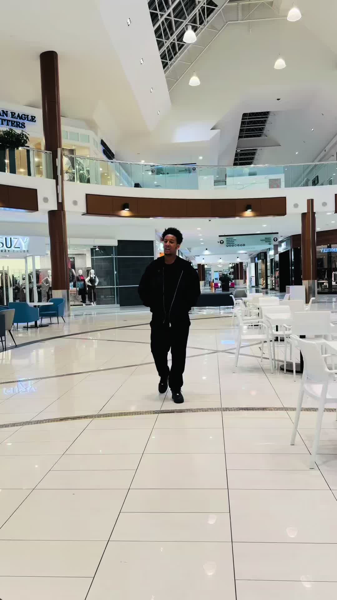 @BEE