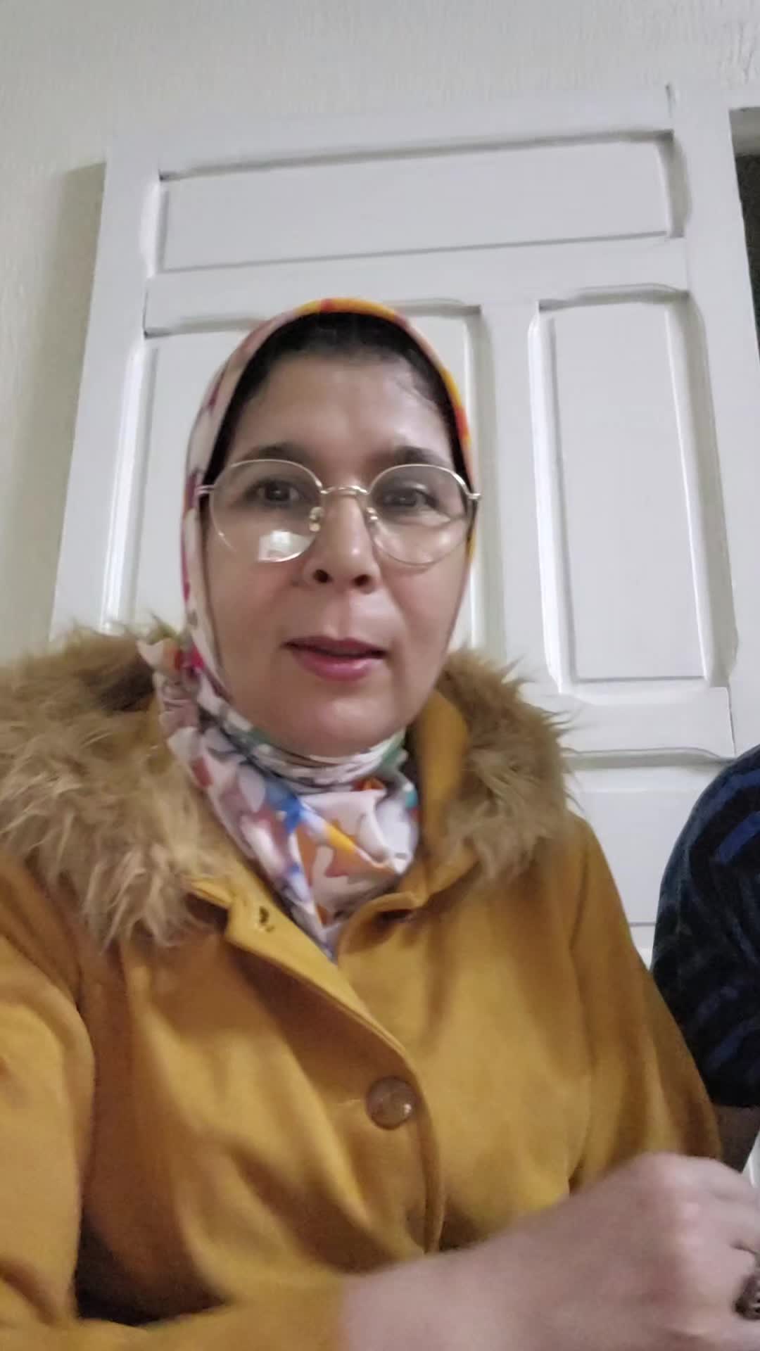 @رشيدة الأرملة المكافحة