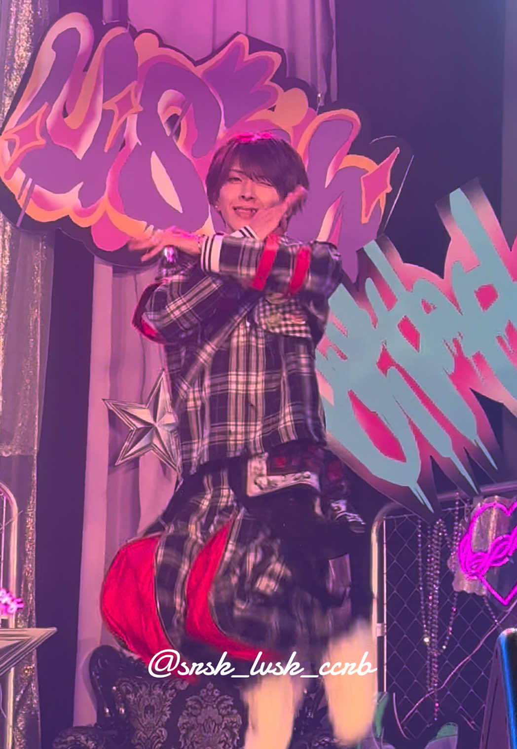 @.*・✿ri✩.*˚