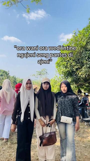 @๐ท๐๐๐๐