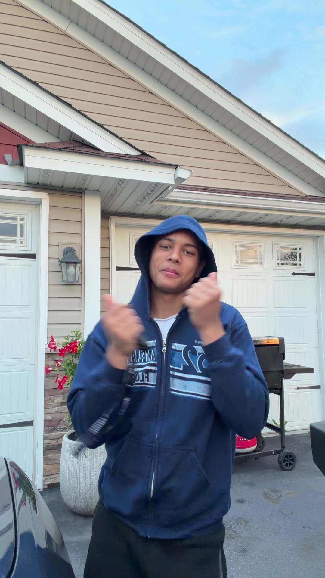 @4