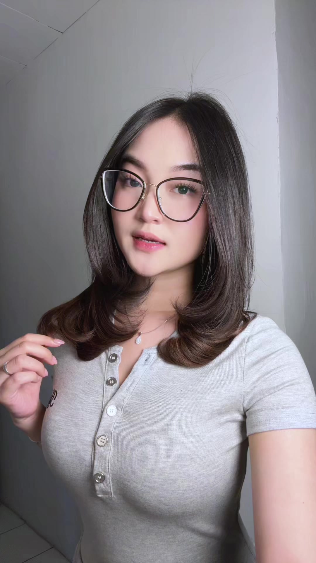 @nina