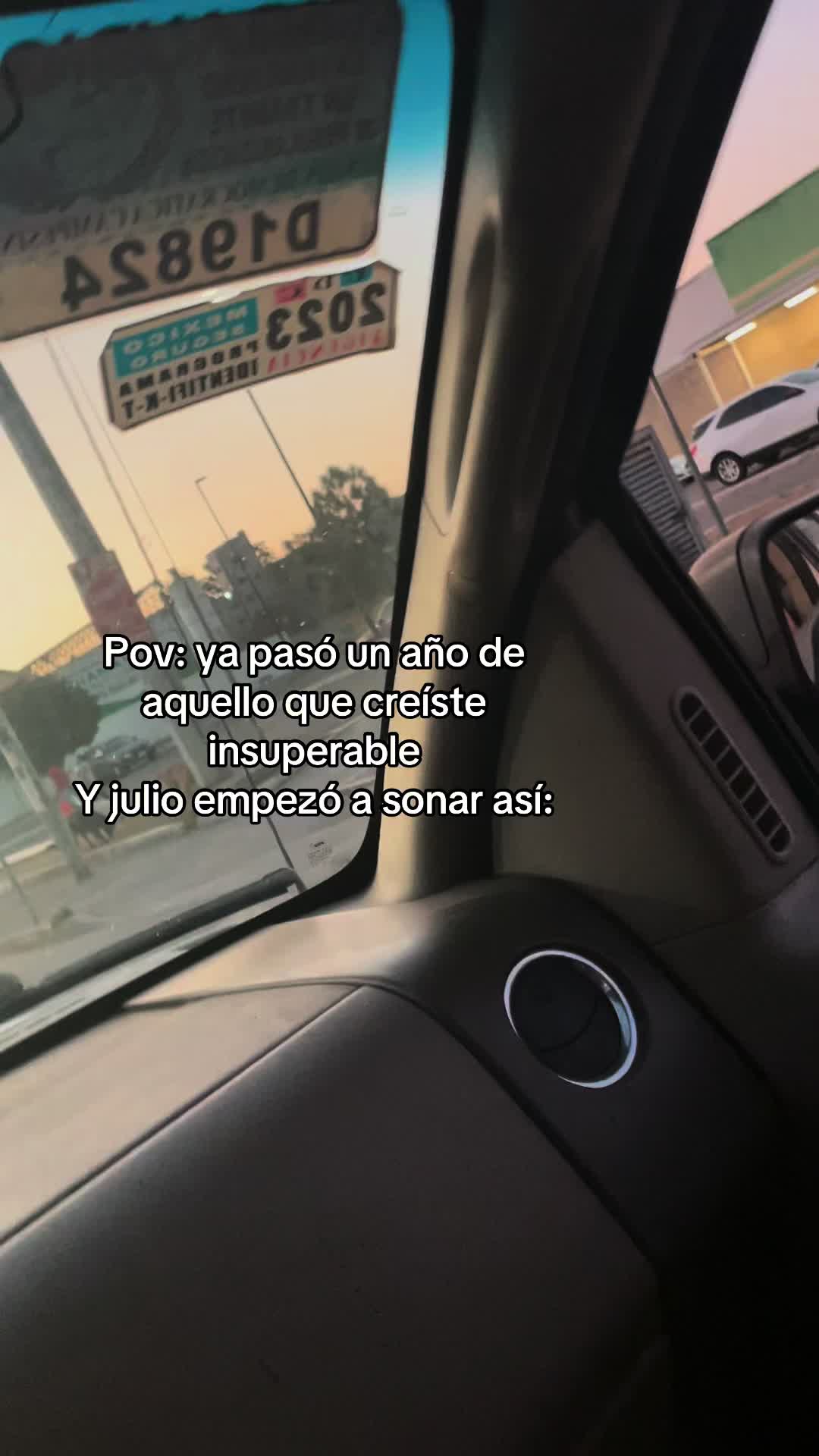 @Itzel Romero 🌸