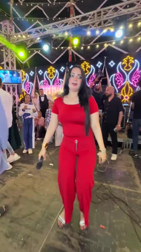 @جميلات الفن